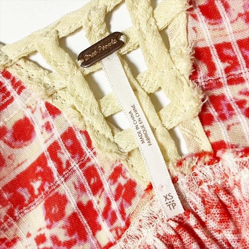 Free People Lucky Coin Sleeveless Top XS linen red floral tank blouse flowy boho